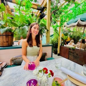 Meet your Posher, Christina